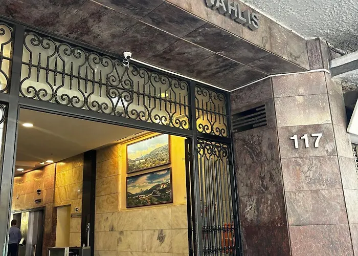 Condominio Santos Vahlis