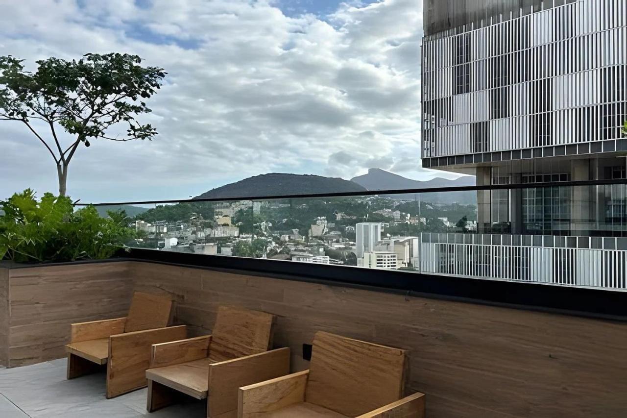 Santos Vahlis * Rio de Janeiro