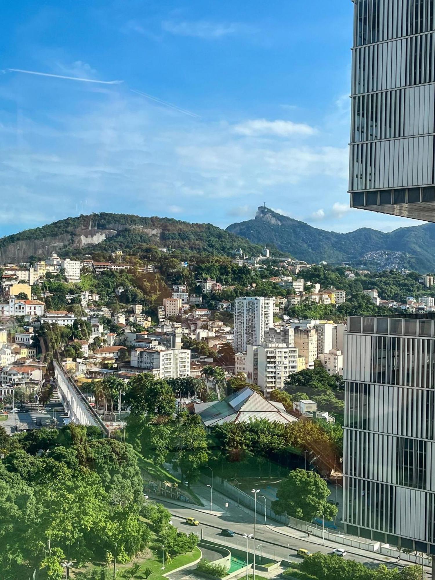 Santos Vahlis * Rio de Janeiro